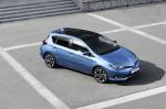 Toyota Auris Hybrid 2015 года